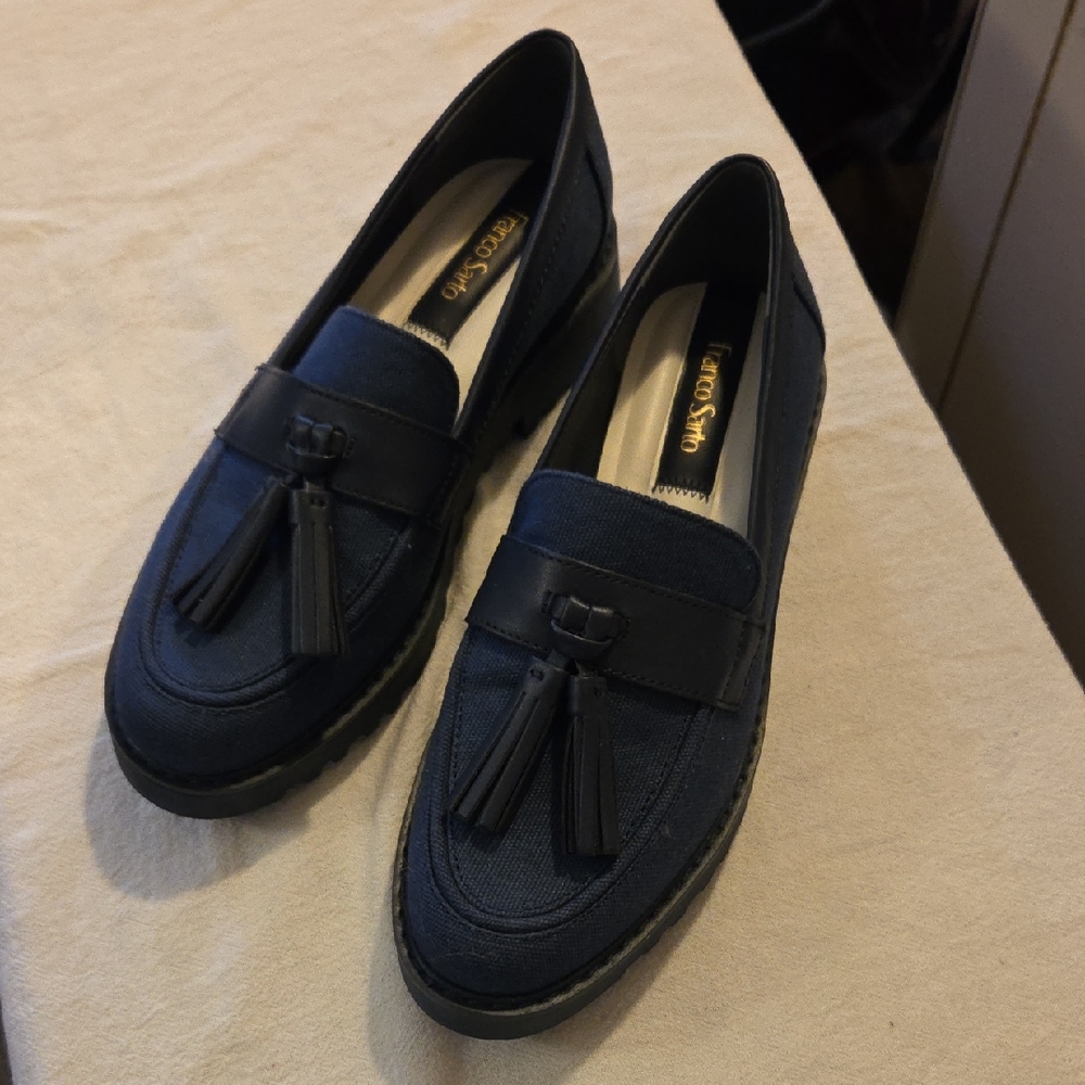 Franco Sarto BlueTassel Loafers Size 6